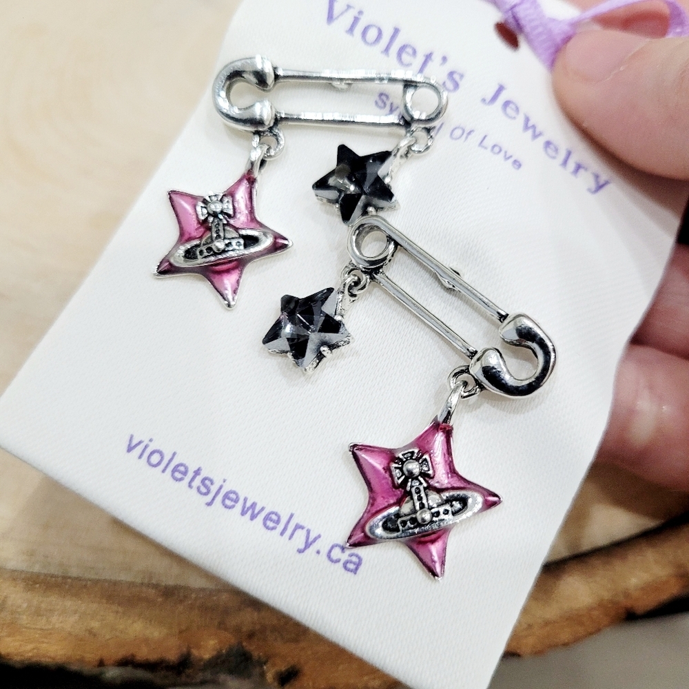 Brand New Silver Tone Safety Pin Style Pink Star Earrings - Picture 3 of 8